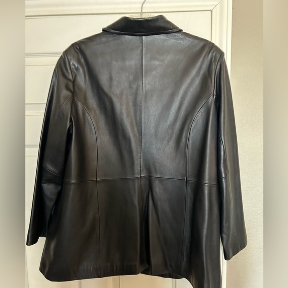 Liz Claiborne Super Soft Leather Coat. Size 3X. Black. Excellent condition. - Picture 2 of 6